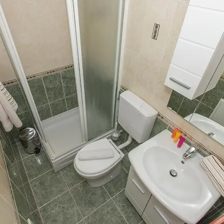 Marcela Apartman *