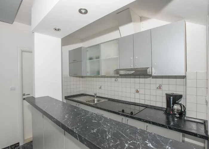 Marcela Apartman Makarska