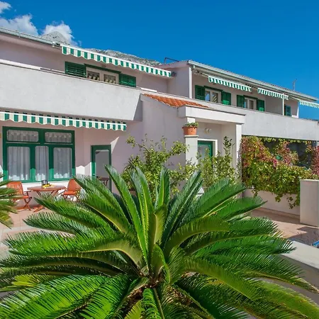 Apartment Marcela Makarska