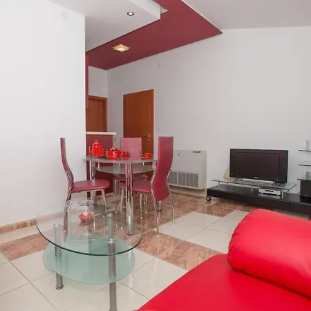 Marcela Apartment *